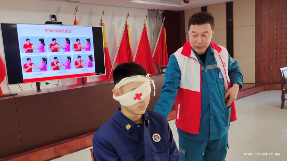 D:\我的文件\Documents\WeChat Files\wxid_tcr06g6bbe8121\FileStorage\Temp\ef668b75da222f0f6e0cf74266b3711.jpg